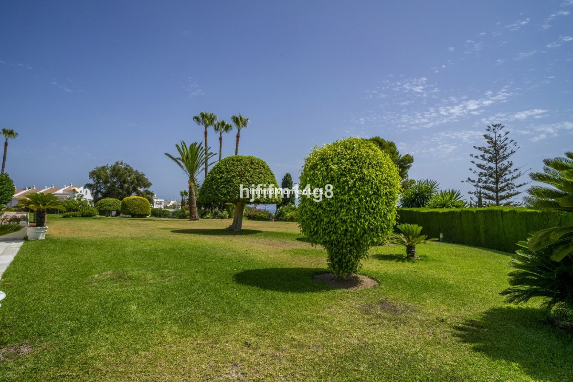 Bestaande woning - Geschakelde woning - Marbella - Nueva Andalucía