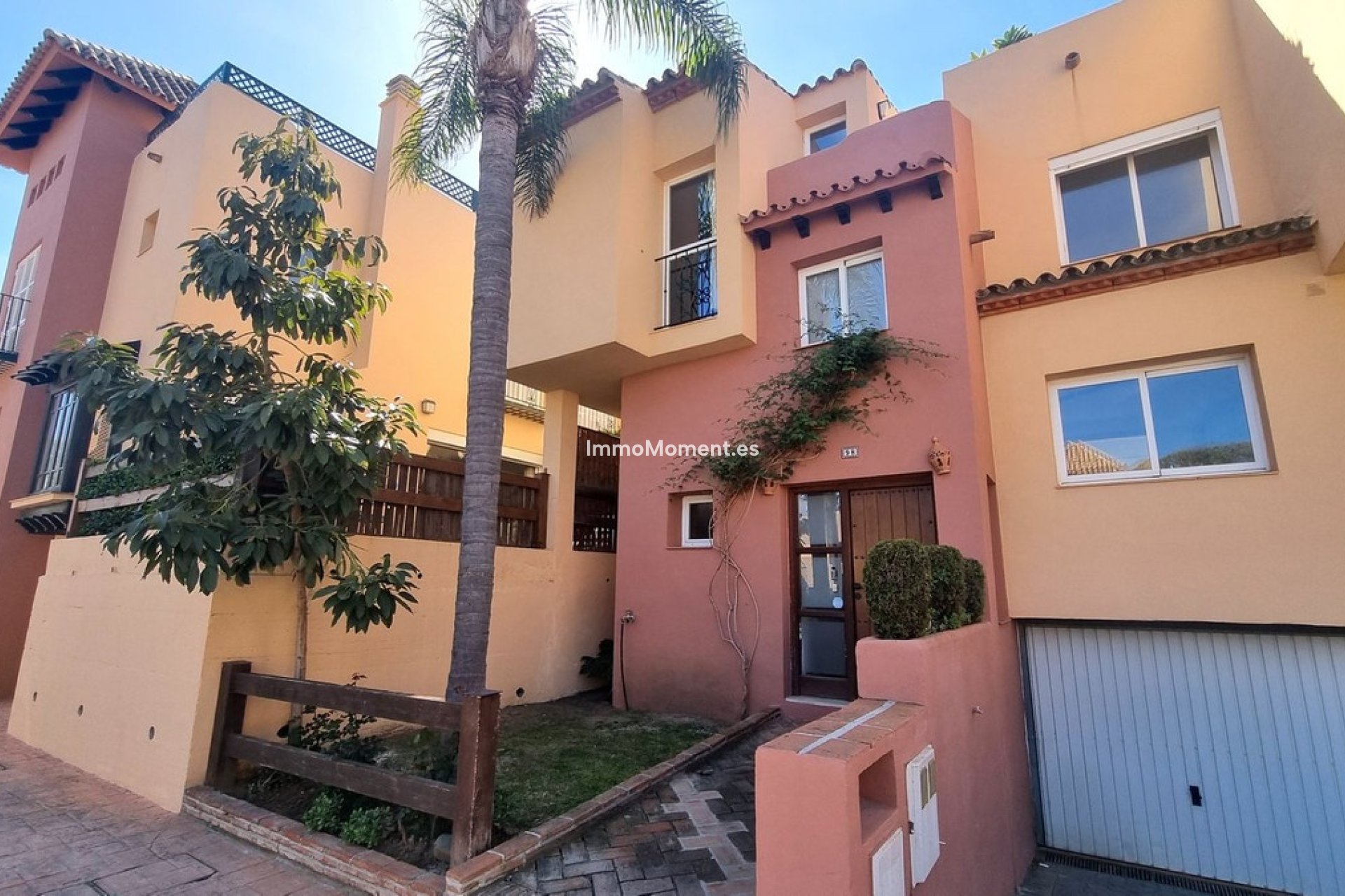 Bestaande woning - Geschakelde woning - Marbella - Nueva Andalucía