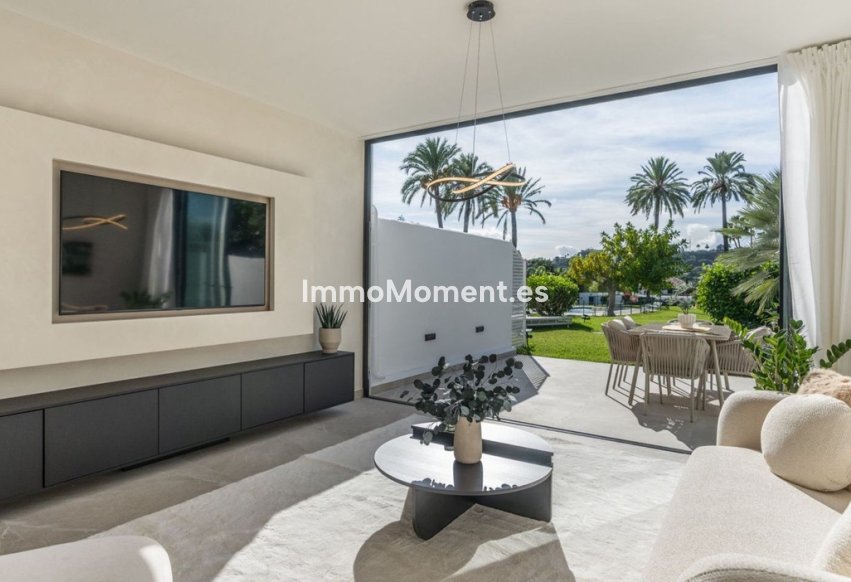 Bestaande woning - Geschakelde woning - Marbella - Nueva Andalucía