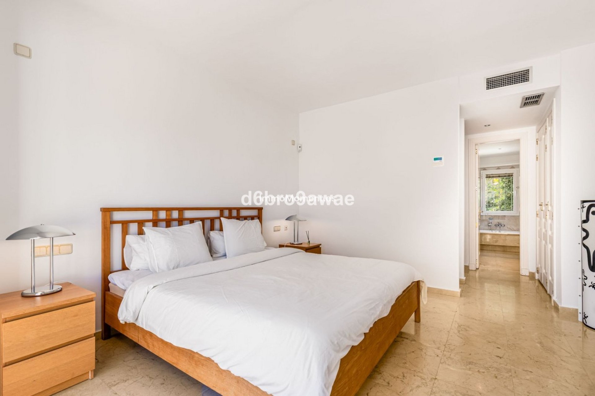 Bestaande woning - Geschakelde woning - Marbella - Río Real