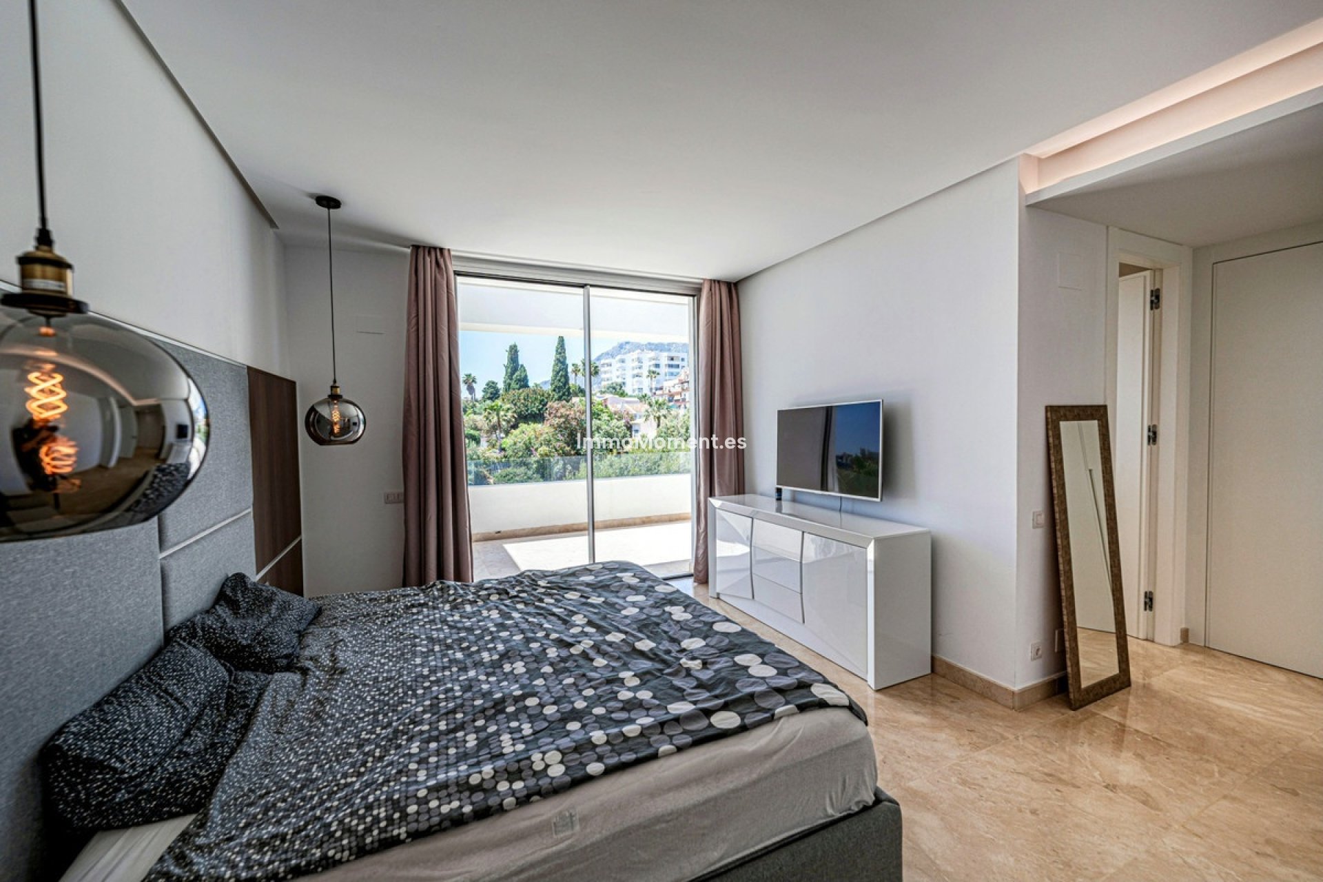 Bestaande woning - Geschakelde woning - Marbella - Río Real