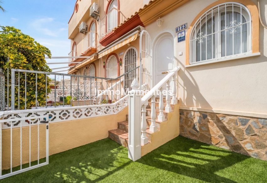 Bestaande woning - Geschakelde woning - Orihuela - Playa Flamenca