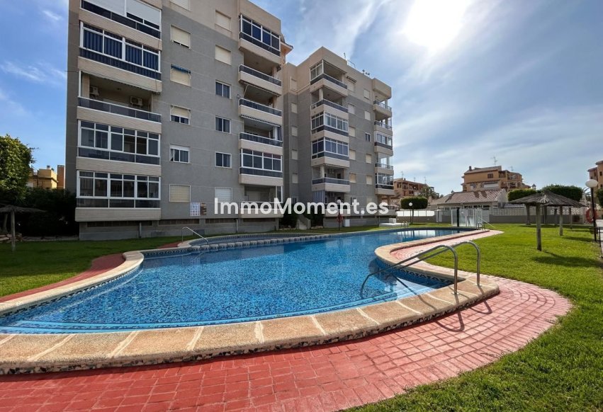 Bestaande woning - Geschakelde woning - Torrevieja - Torrevieja Centro
