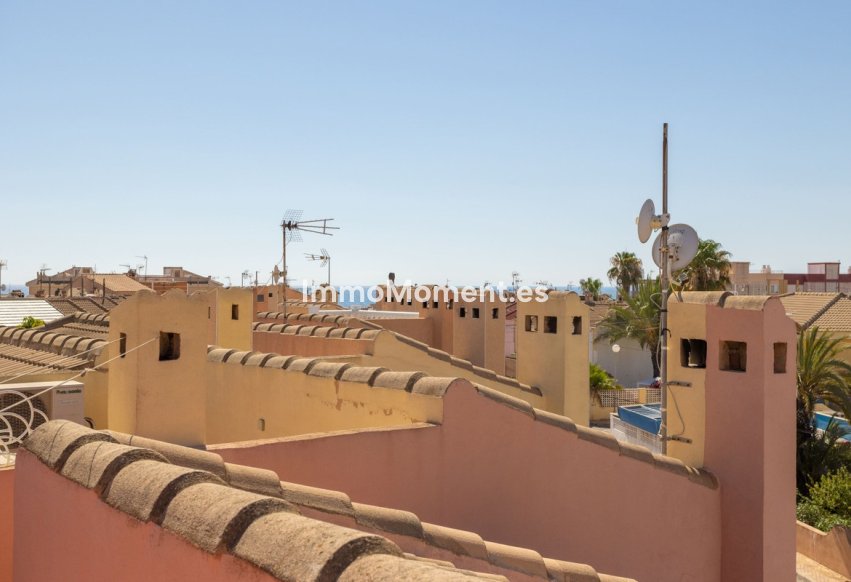 Bestaande woning - Geschakelde woning - Torrevieja - Torrevieja Centro