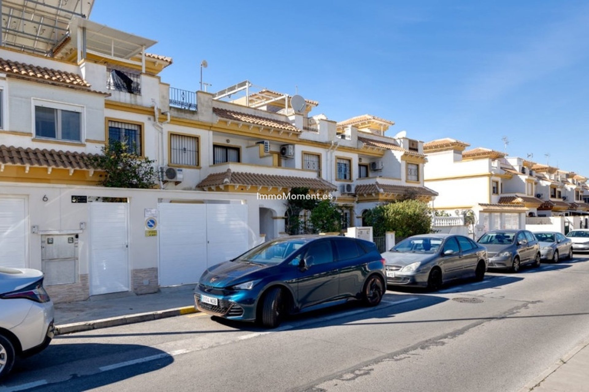 Bestaande woning - Geschakelde woning - Torrevieja - Torrevieja Centro