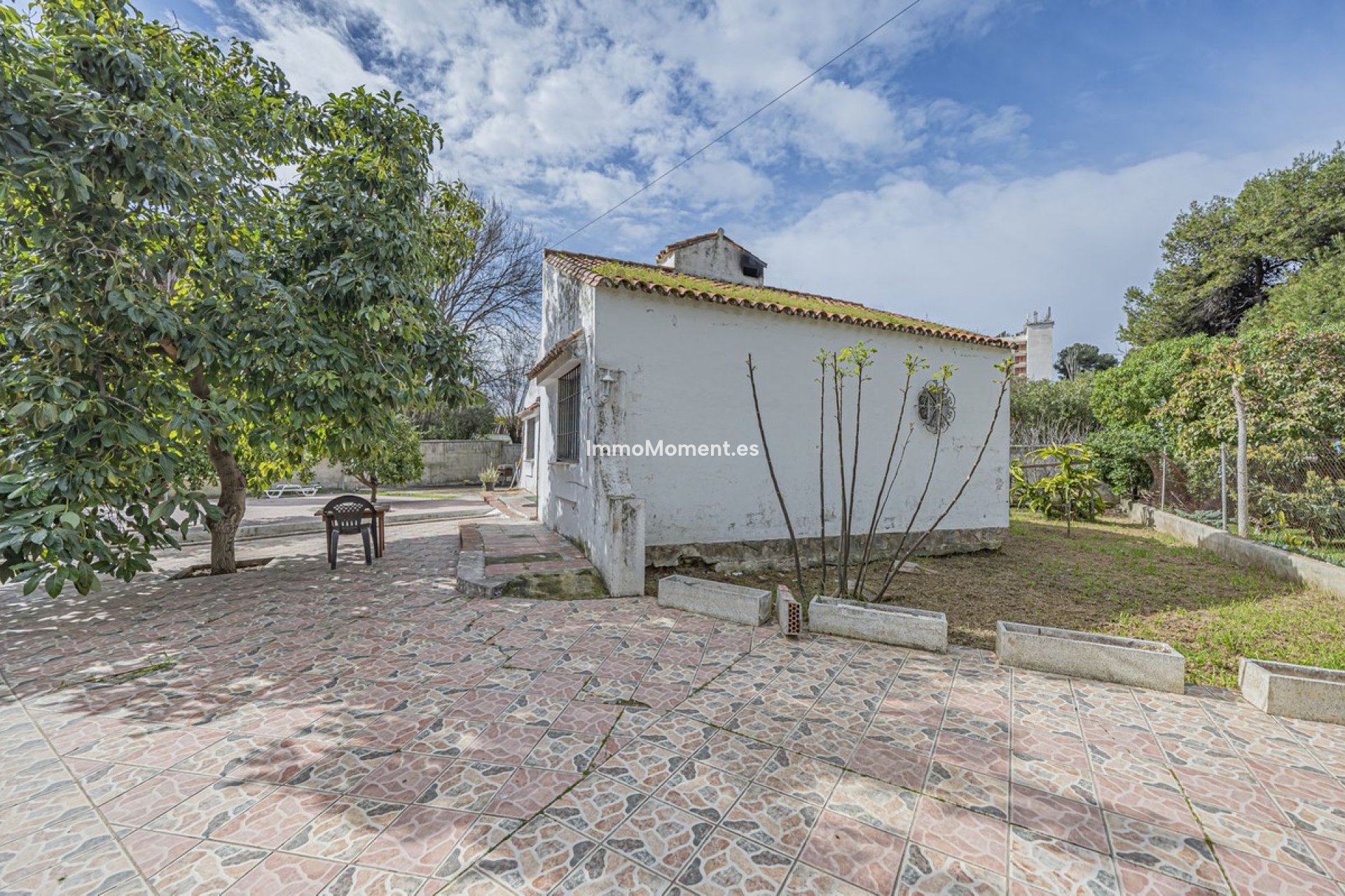 Bestaande woning - Grond - Estepona  - Costalita