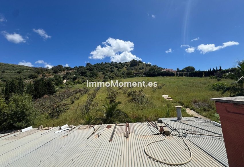 Bestaande woning - Grond - Estepona  - Estepona Centro