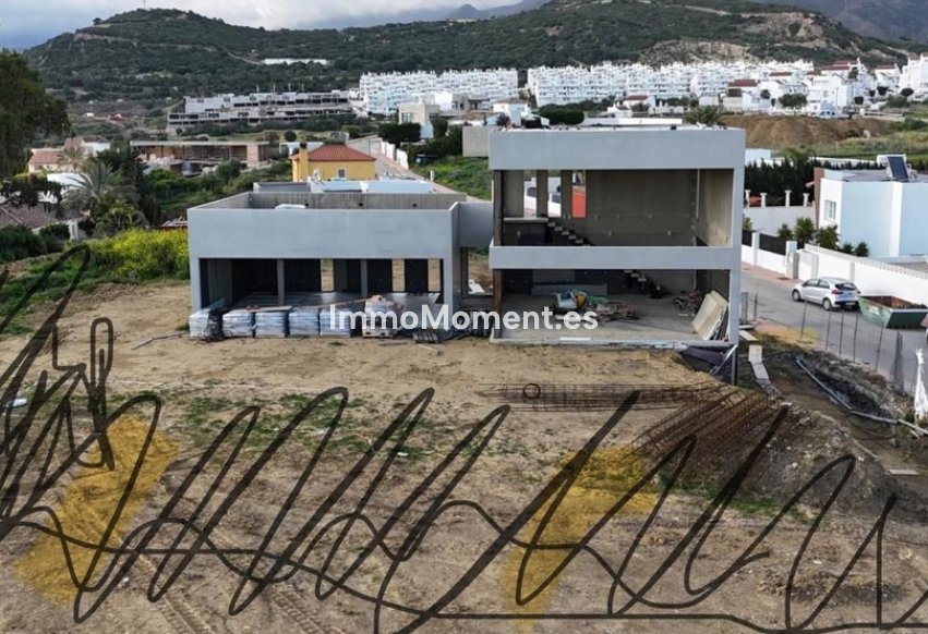 Bestaande woning - Grond - Estepona  - Estepona Centro