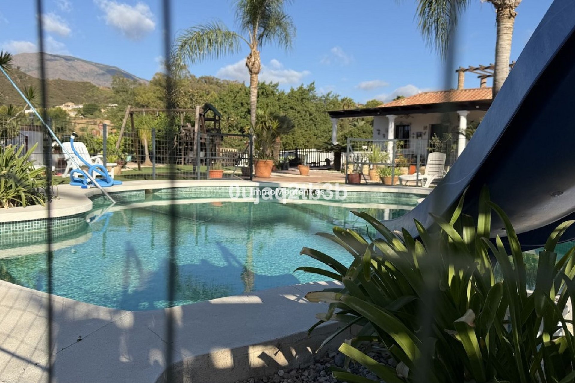 Bestaande woning - Grond - Estepona  - Estepona Centro