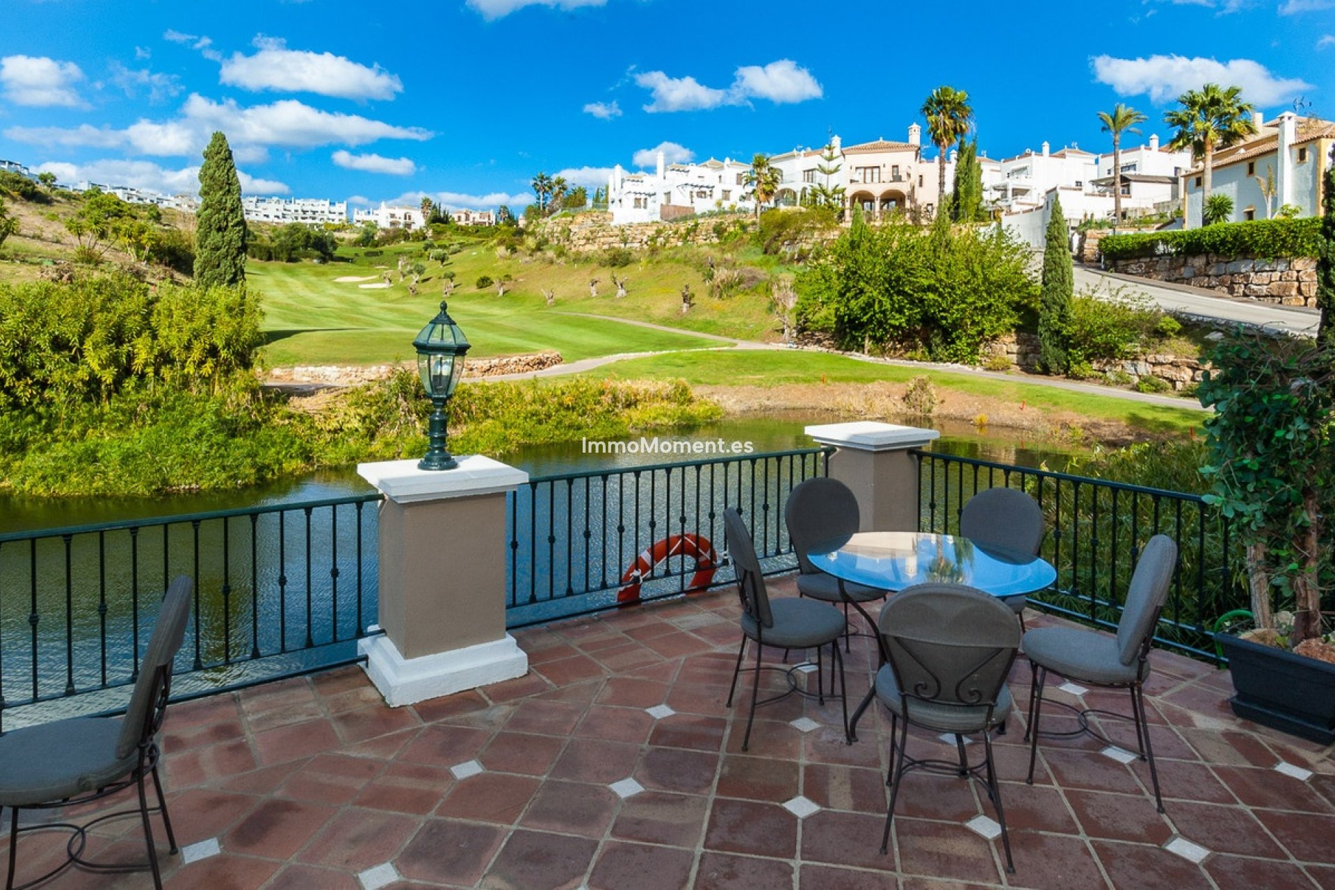 Bestaande woning - Grond - Estepona  - New Golden Mile