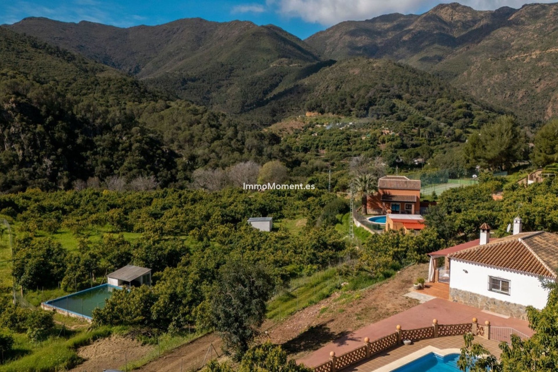 Bestaande woning - Landhuis - Binnenland  - Coín