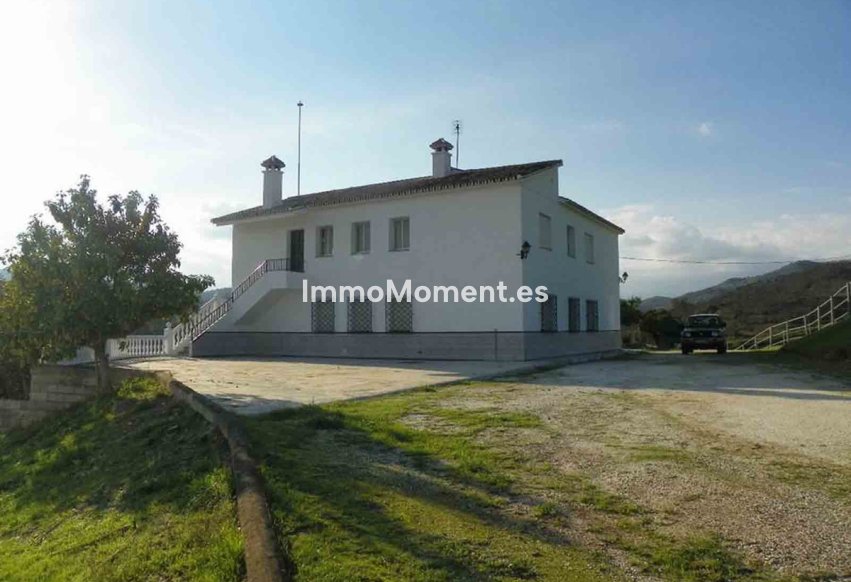 Bestaande woning - Landhuis - Binnenland  - Coín