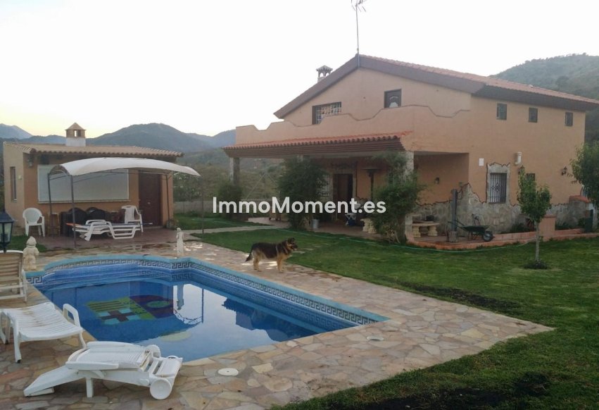 Bestaande woning - Landhuis - Binnenland  - Guaro