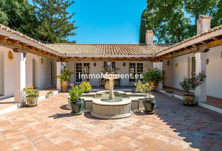 Bestaande woning - Landhuis - Estepona  - Cancelada