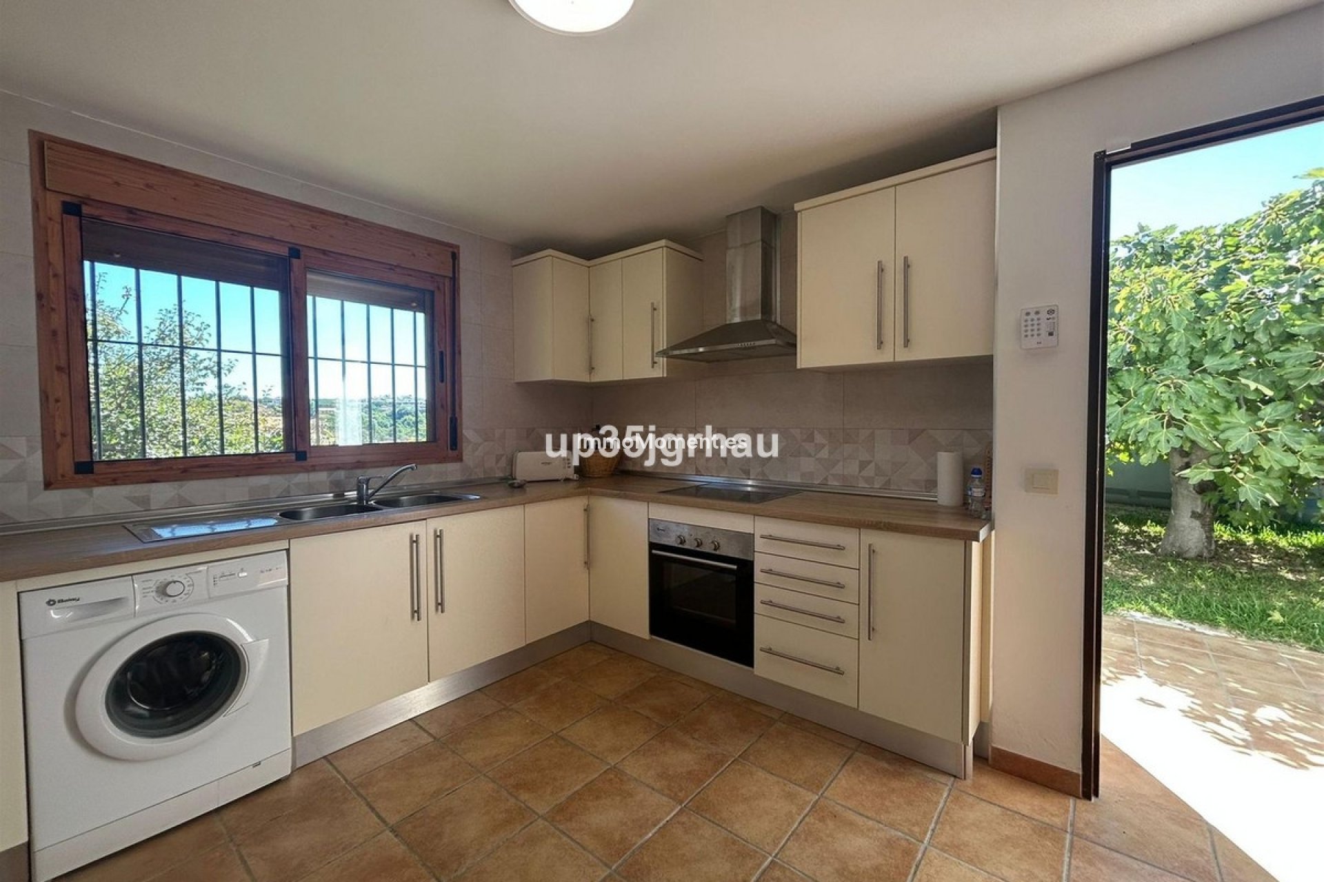 Bestaande woning - Landhuis - Estepona  - Estepona Centro