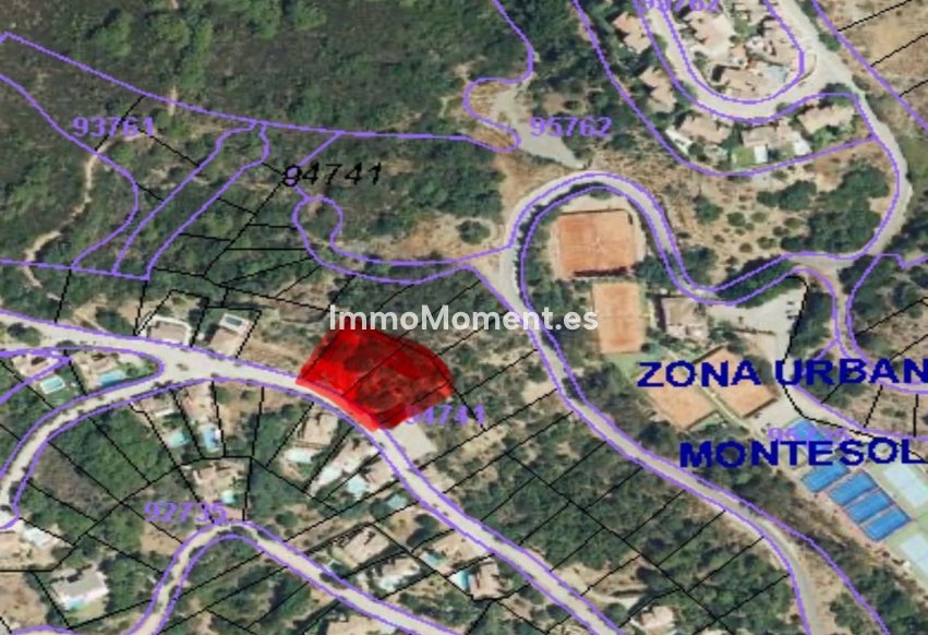 Bestaande woning - Perceel - Estepona  - Estepona Centro