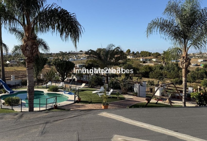 Bestaande woning - Perceel - Estepona  - Estepona Centro