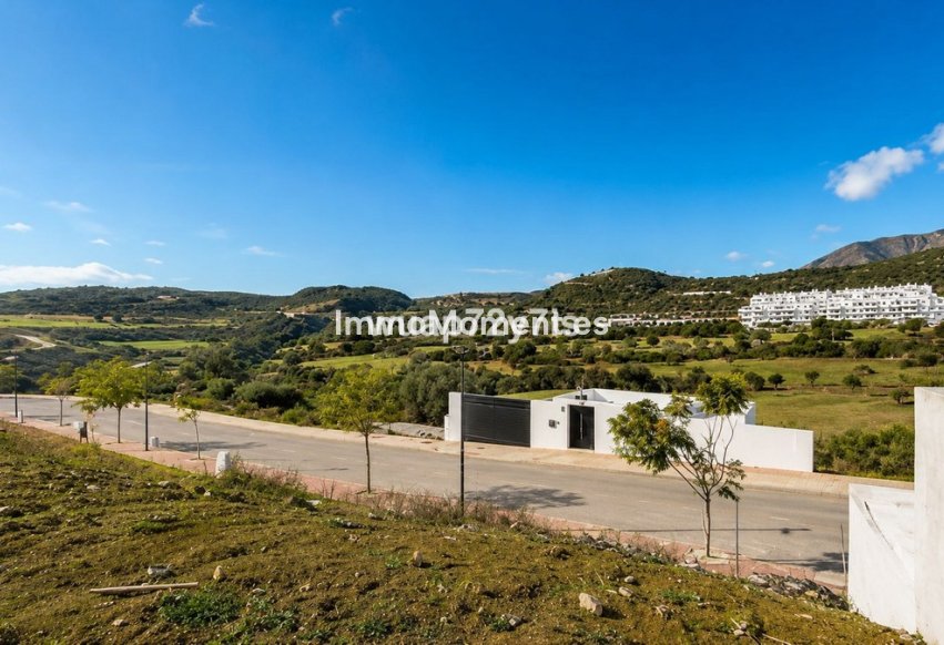 Bestaande woning - Perceel - Estepona  - Valle Romano