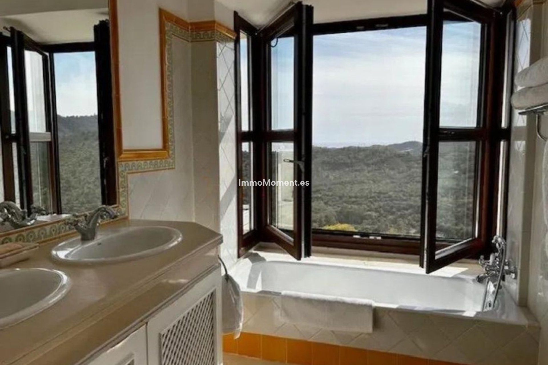 Bestaande woning - Rijtjeshuis - Benahavís - Benahavís Centro