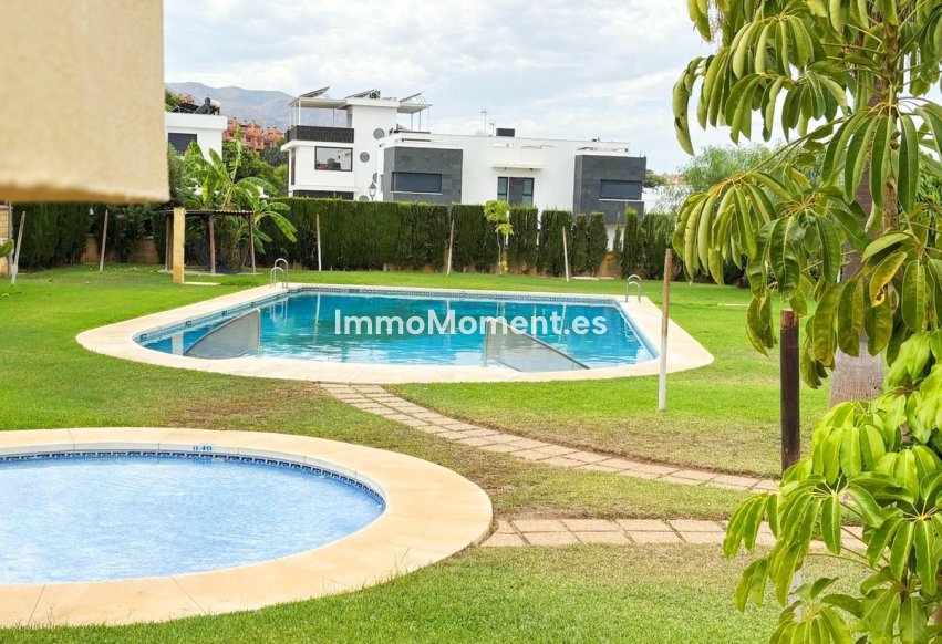 Bestaande woning - Rijtjeshuis - Binnenland  - Alhaurín de la Torre