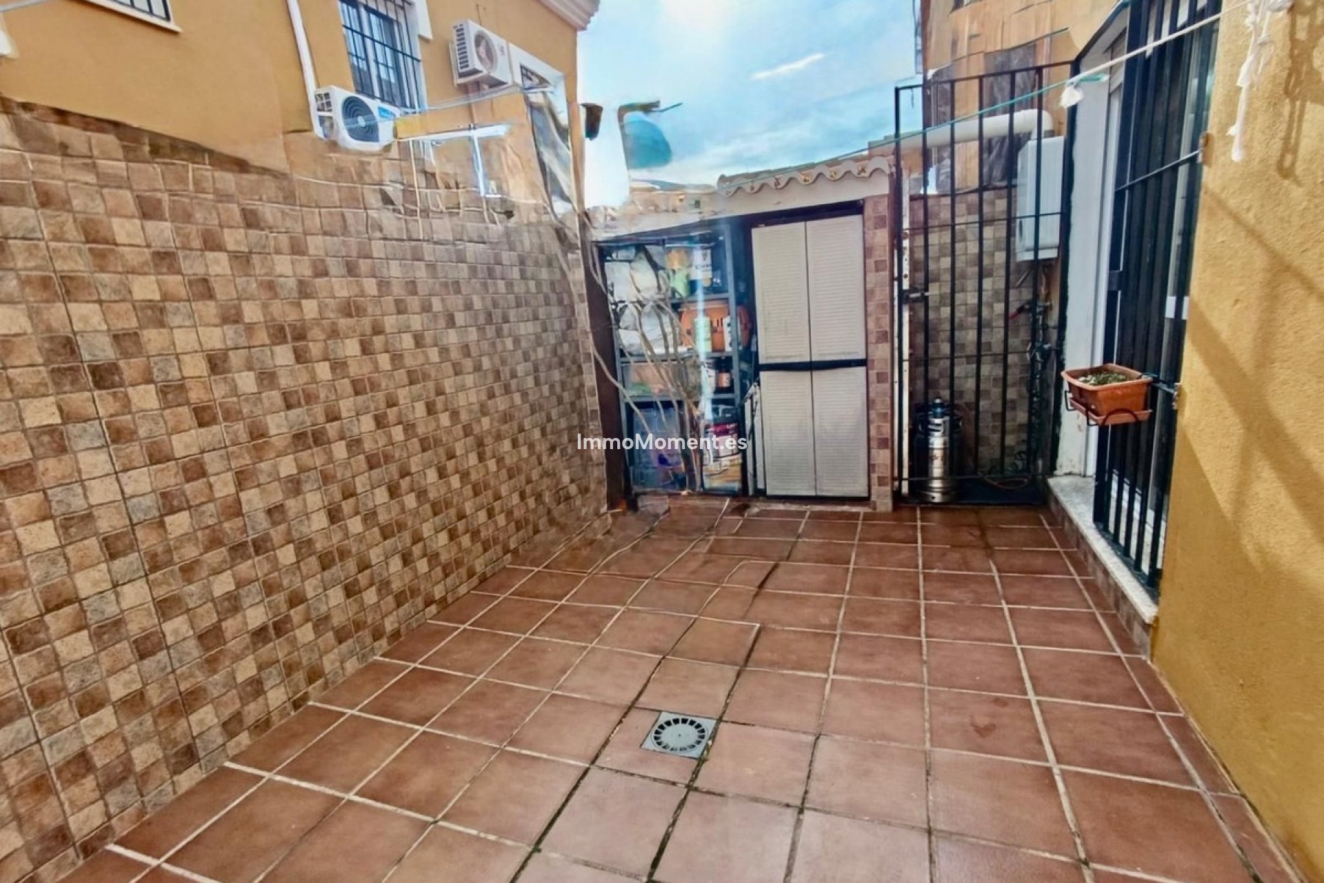 Bestaande woning - Rijtjeshuis - Binnenland  - Alhaurín de la Torre