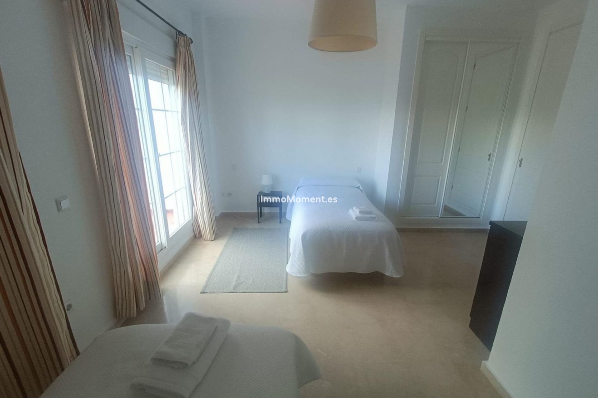 Bestaande woning - Rijtjeshuis - Binnenland  - Alhaurín de la Torre
