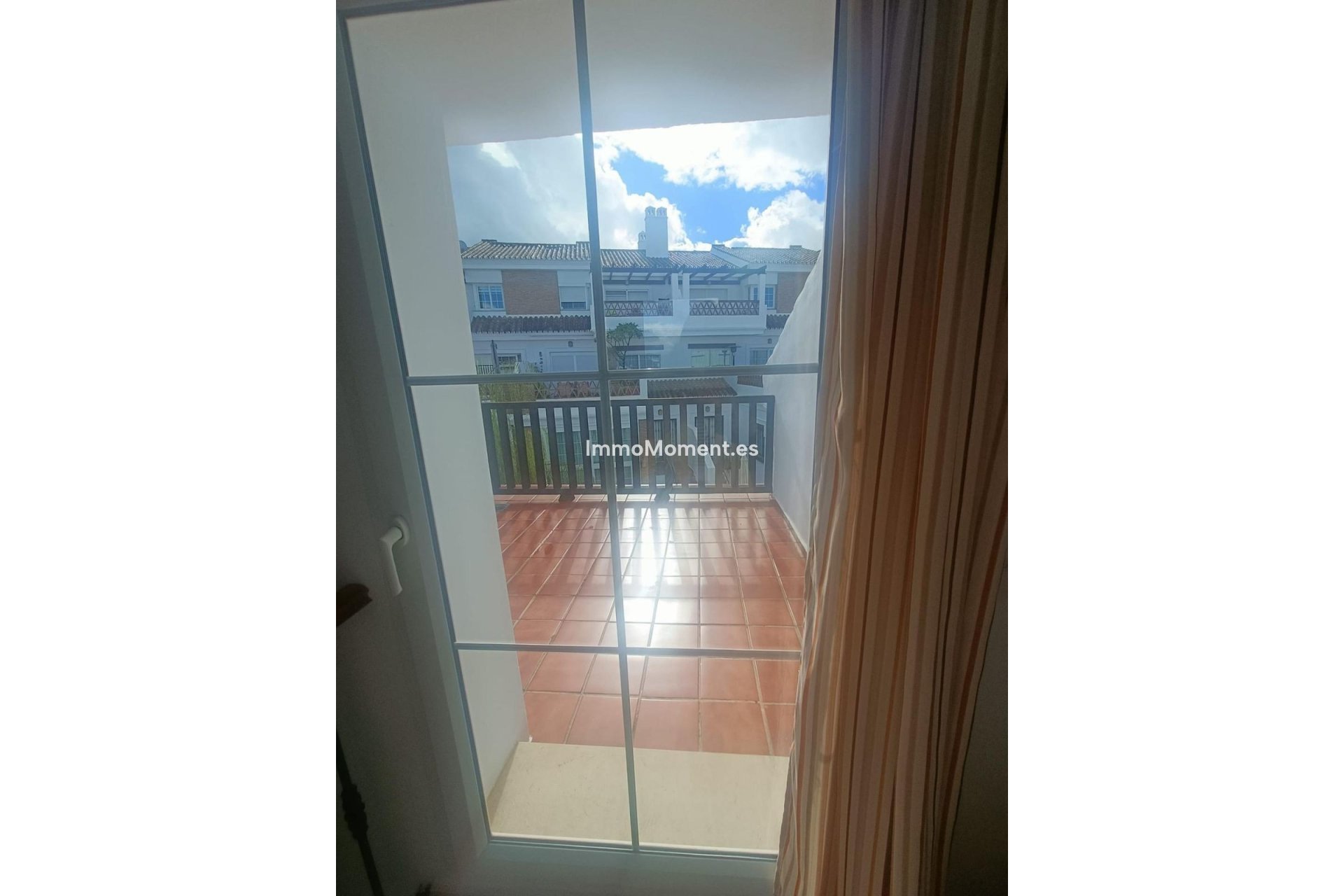 Bestaande woning - Rijtjeshuis - Binnenland  - Alhaurín de la Torre