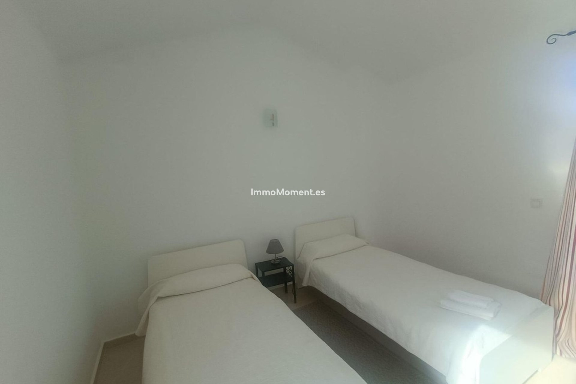 Bestaande woning - Rijtjeshuis - Binnenland  - Alhaurín de la Torre