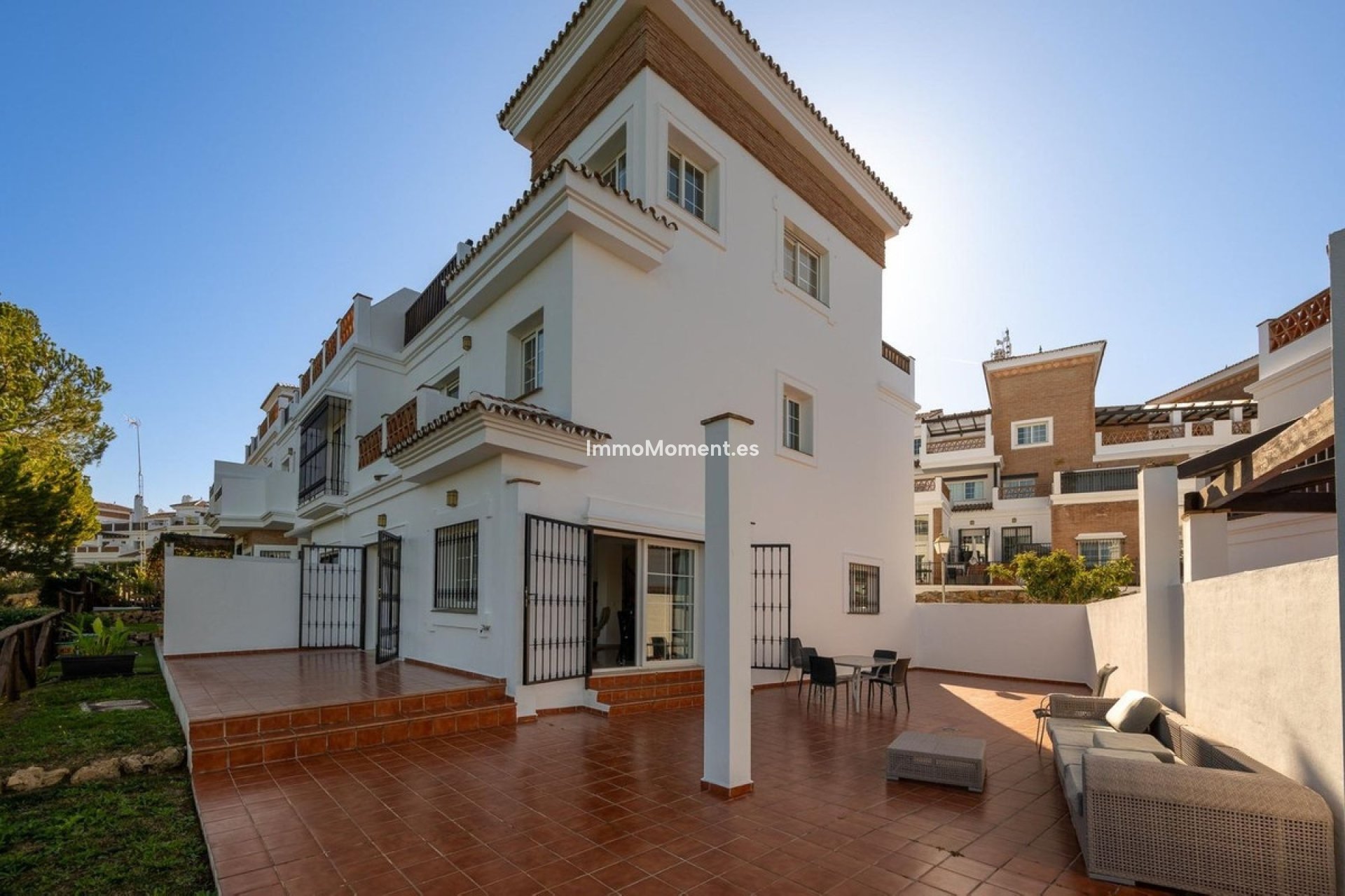 Bestaande woning - Rijtjeshuis - Binnenland  - Alhaurín de la Torre