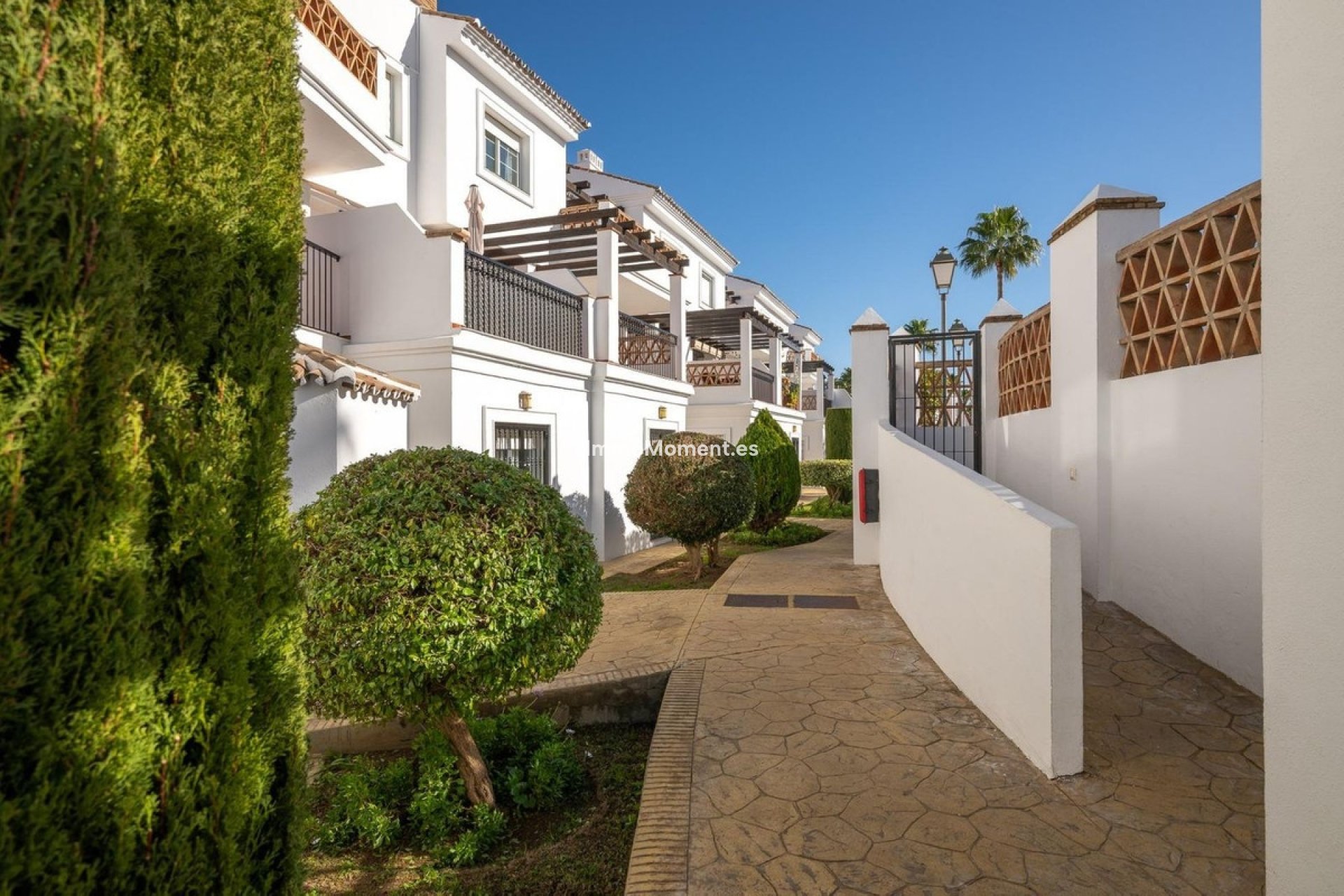 Bestaande woning - Rijtjeshuis - Binnenland  - Alhaurín de la Torre