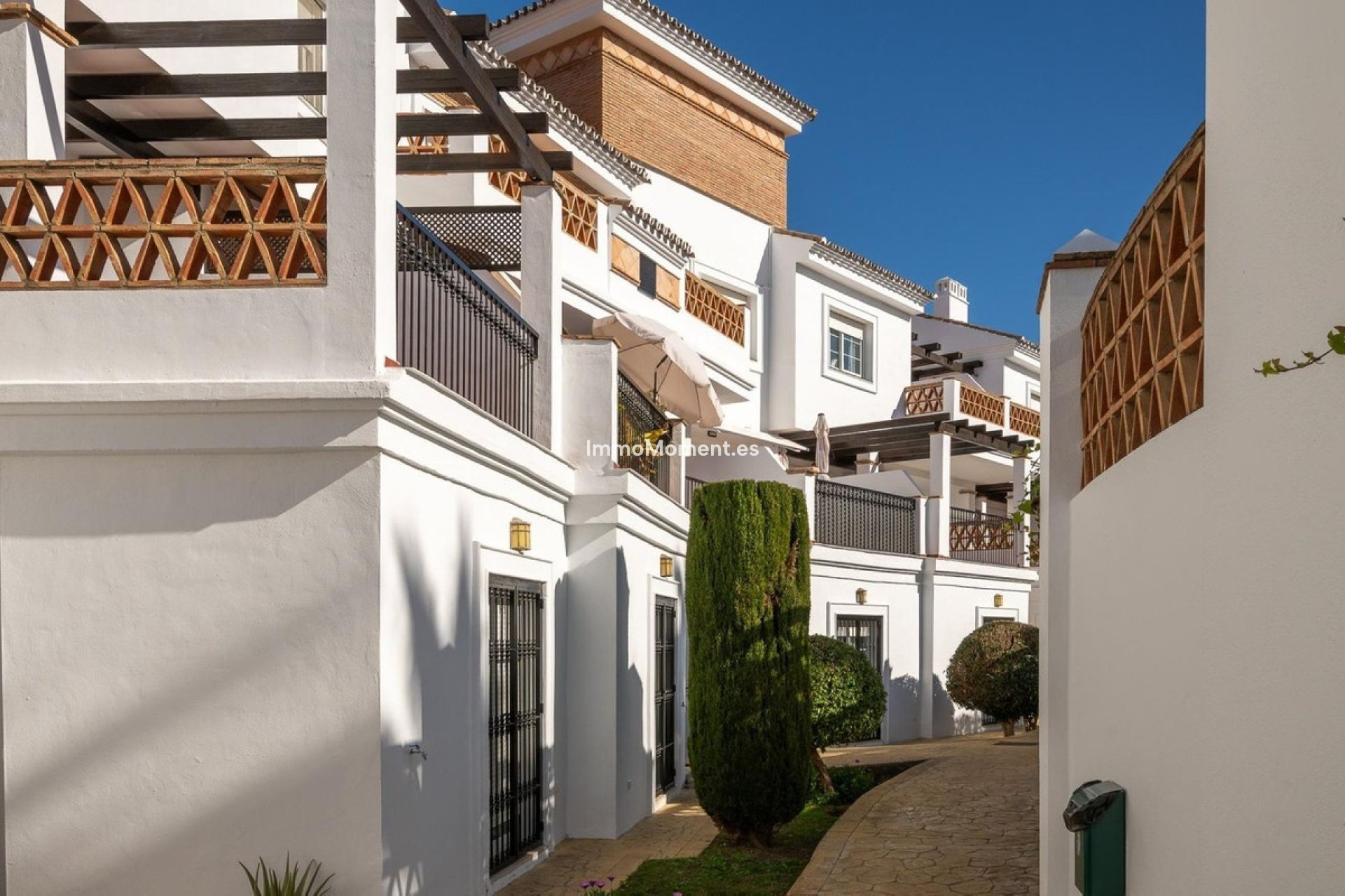 Bestaande woning - Rijtjeshuis - Binnenland  - Alhaurín de la Torre