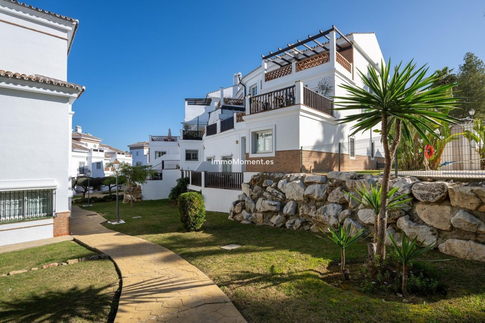 Bestaande woning - Rijtjeshuis - Binnenland  - Alhaurín de la Torre