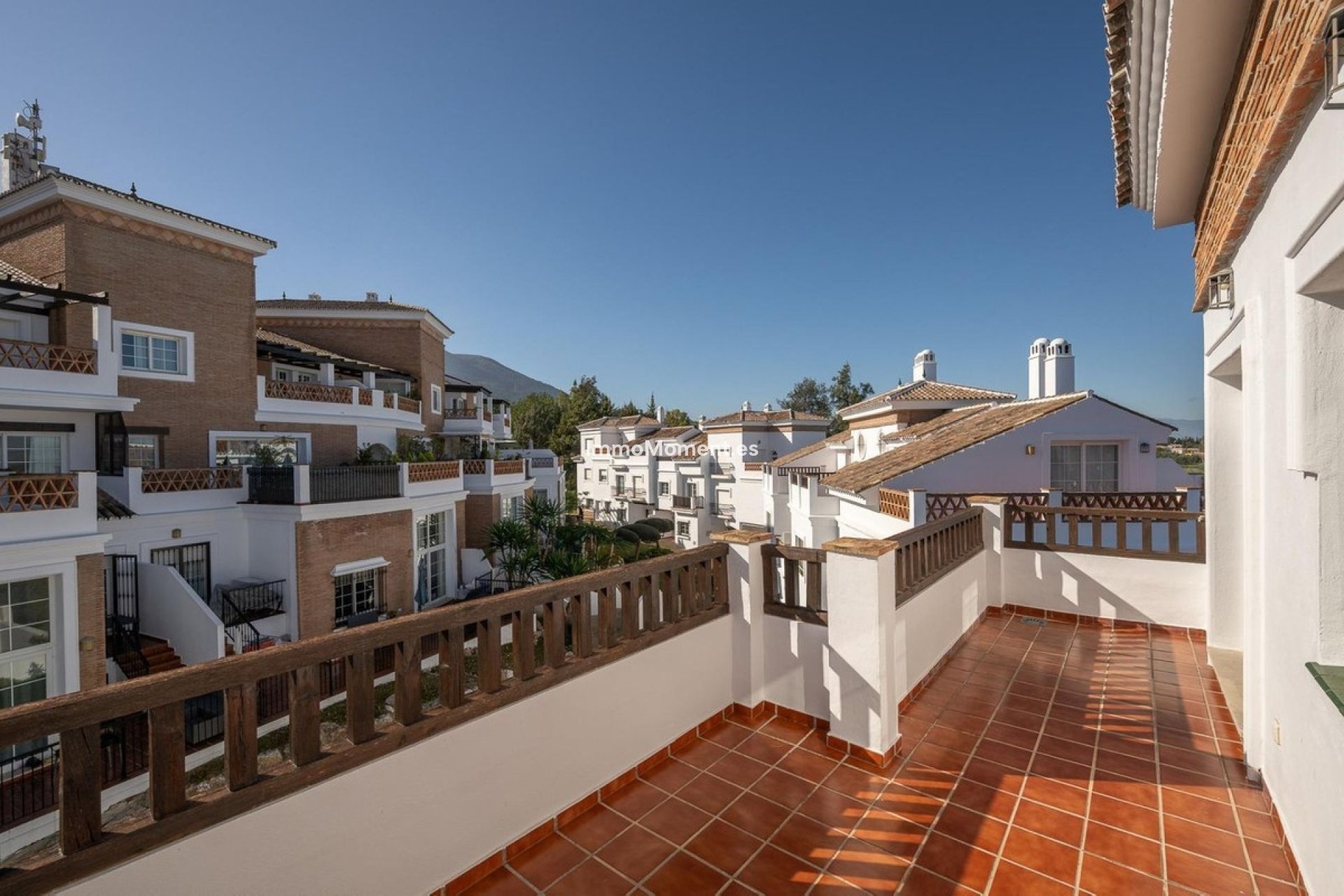 Bestaande woning - Rijtjeshuis - Binnenland  - Alhaurín de la Torre