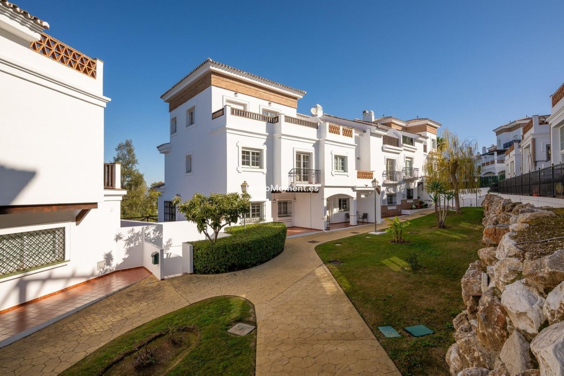Bestaande woning - Rijtjeshuis - Binnenland  - Alhaurín de la Torre