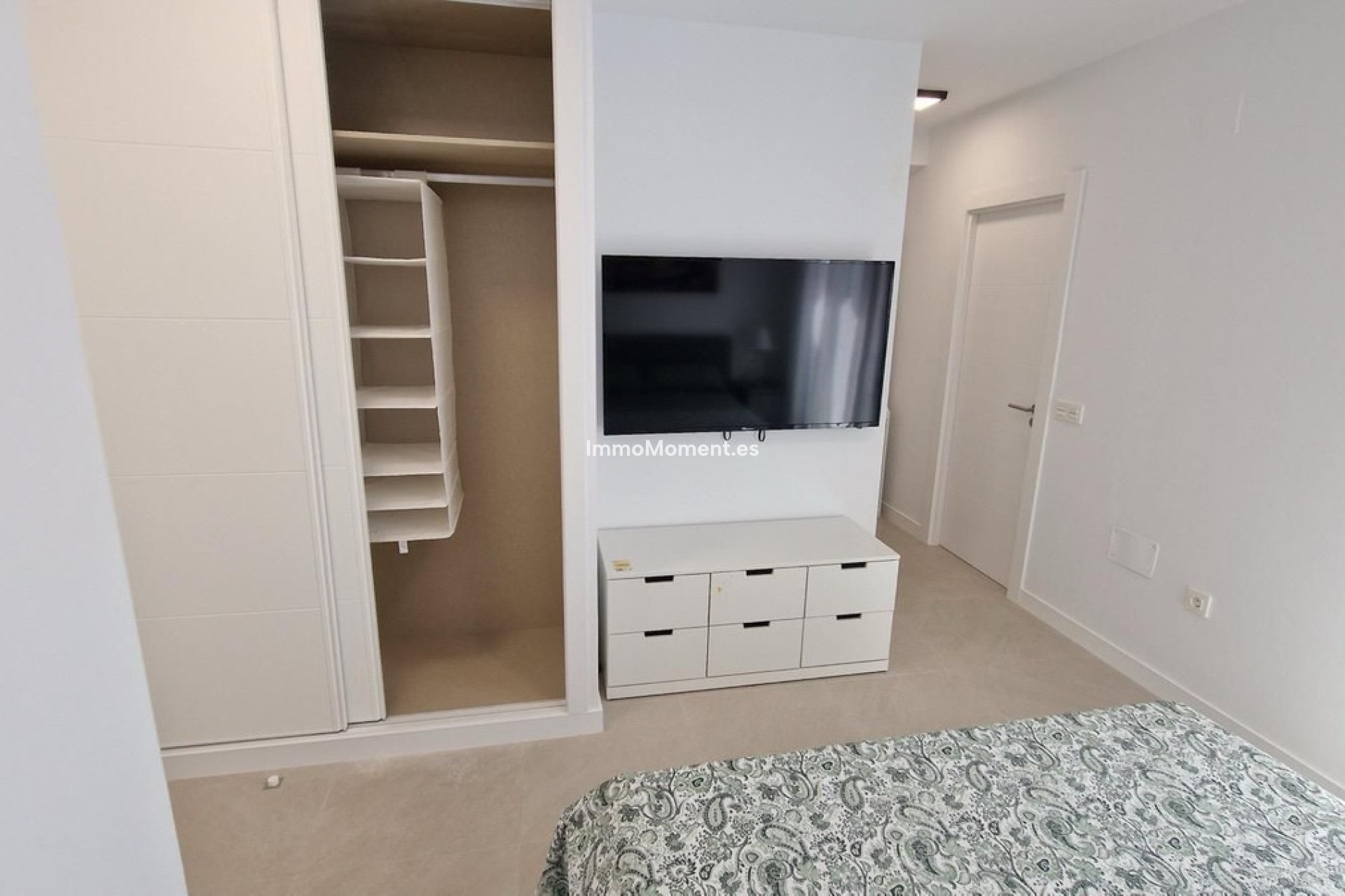 Bestaande woning - Rijtjeshuis - Binnenland  - Alhaurín de la Torre