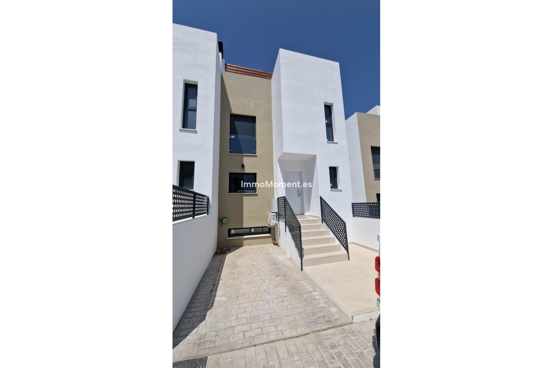 Bestaande woning - Rijtjeshuis - Binnenland  - Alhaurín de la Torre