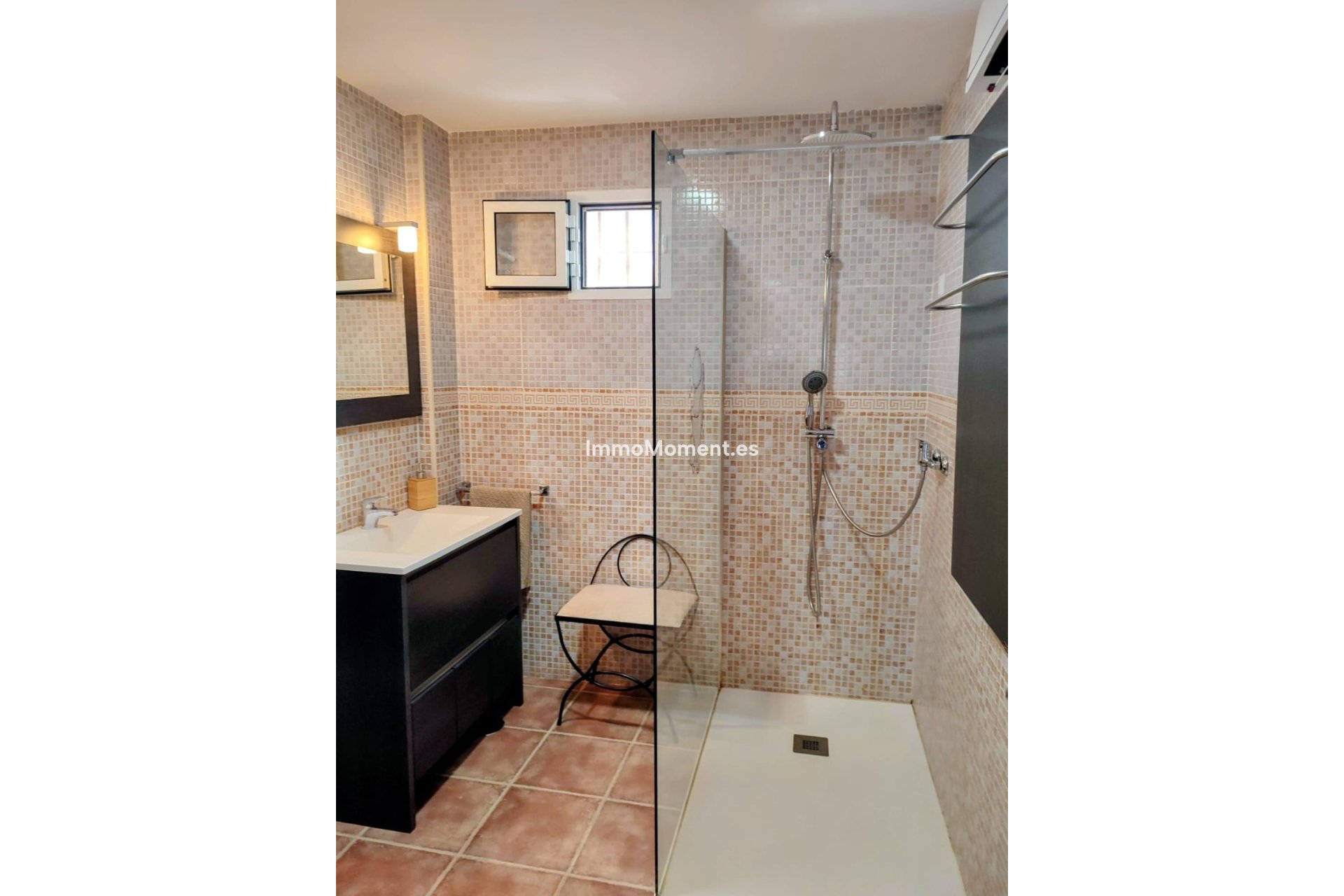 Bestaande woning - Rijtjeshuis - Binnenland  - Alhaurín de la Torre