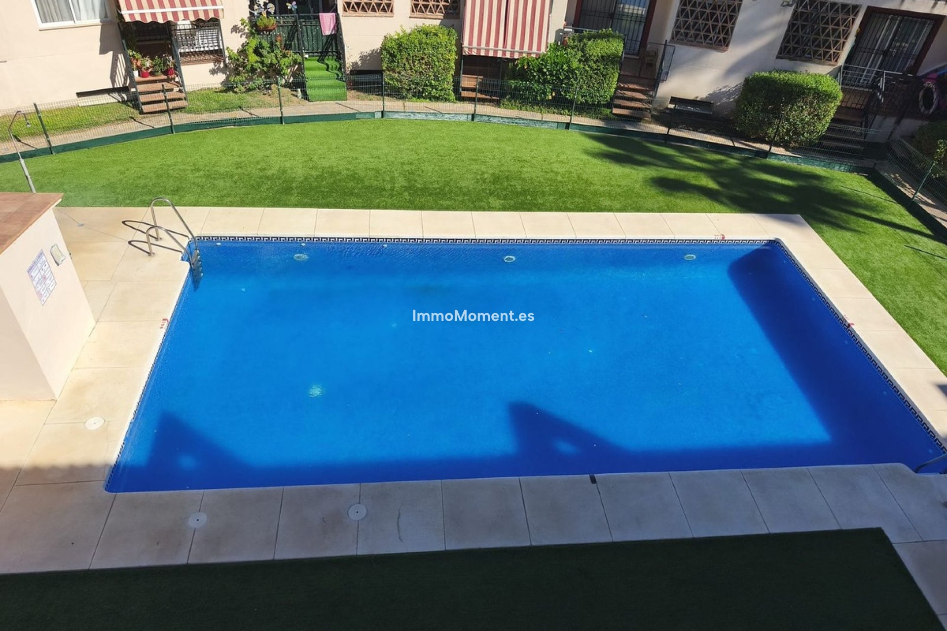 Bestaande woning - Rijtjeshuis - Binnenland  - Alhaurín de la Torre