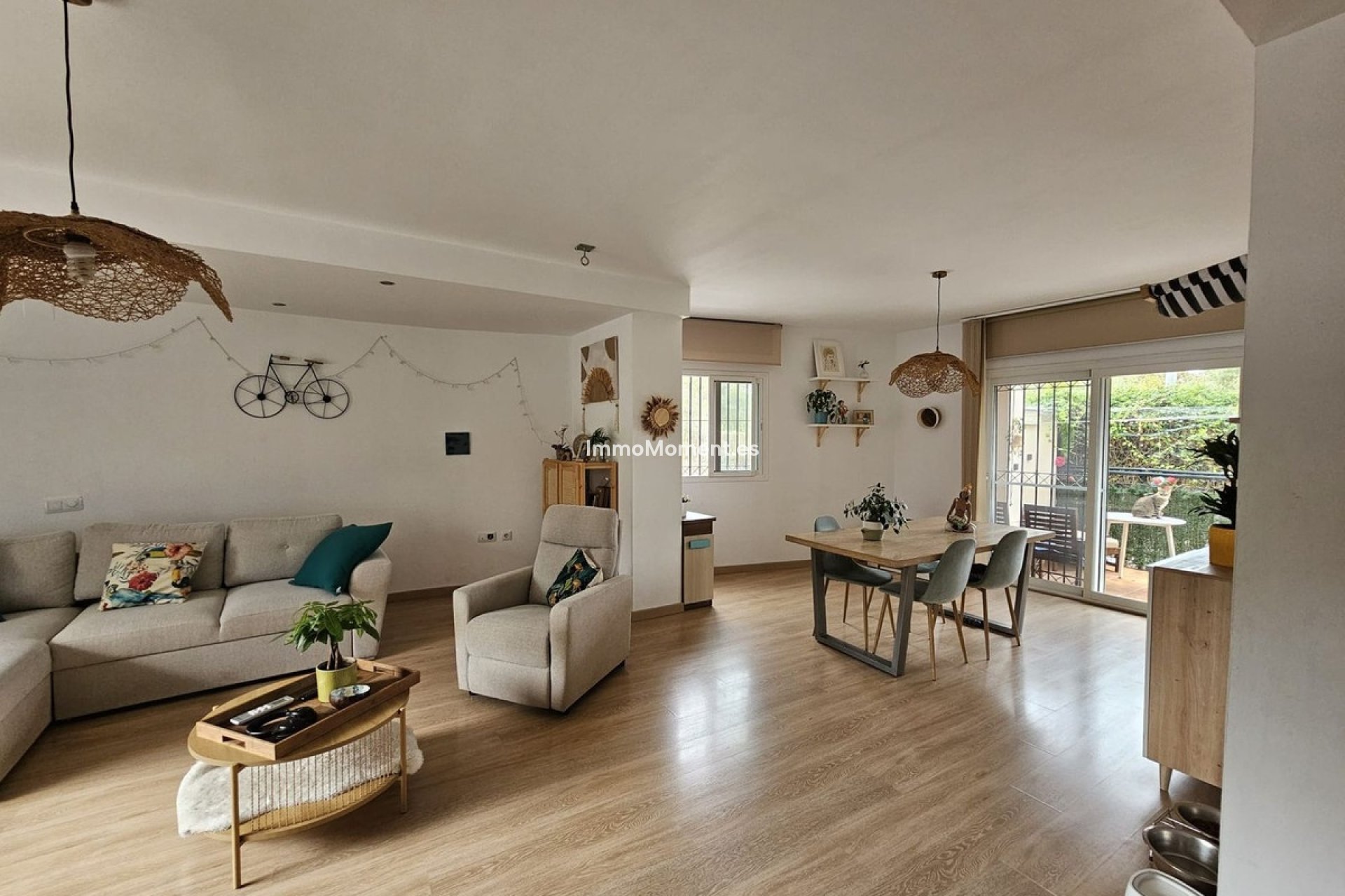 Bestaande woning - Rijtjeshuis - Binnenland  - Alhaurín de la Torre