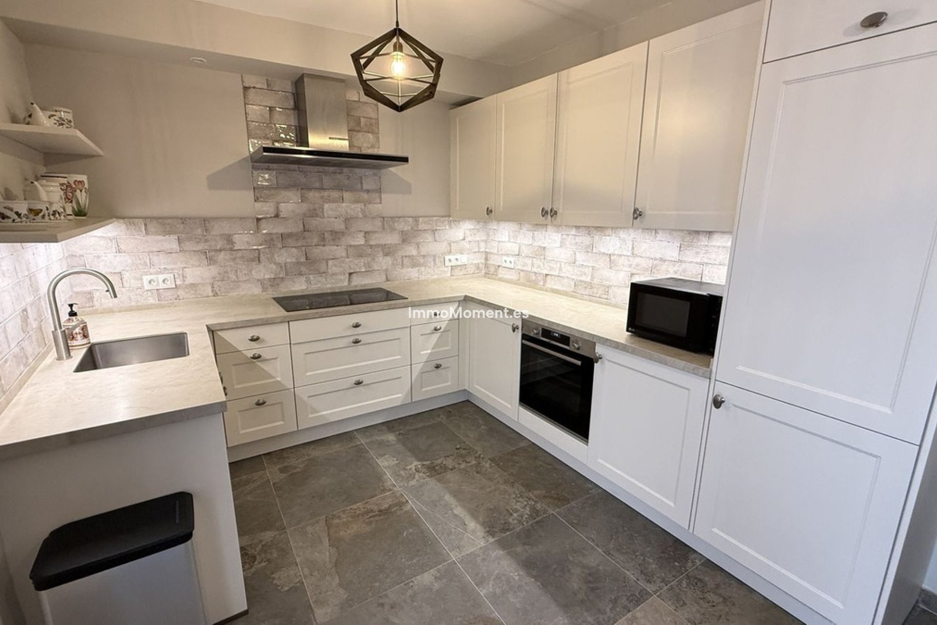 Bestaande woning - Rijtjeshuis - Binnenland  - Alhaurín el Grande Centro