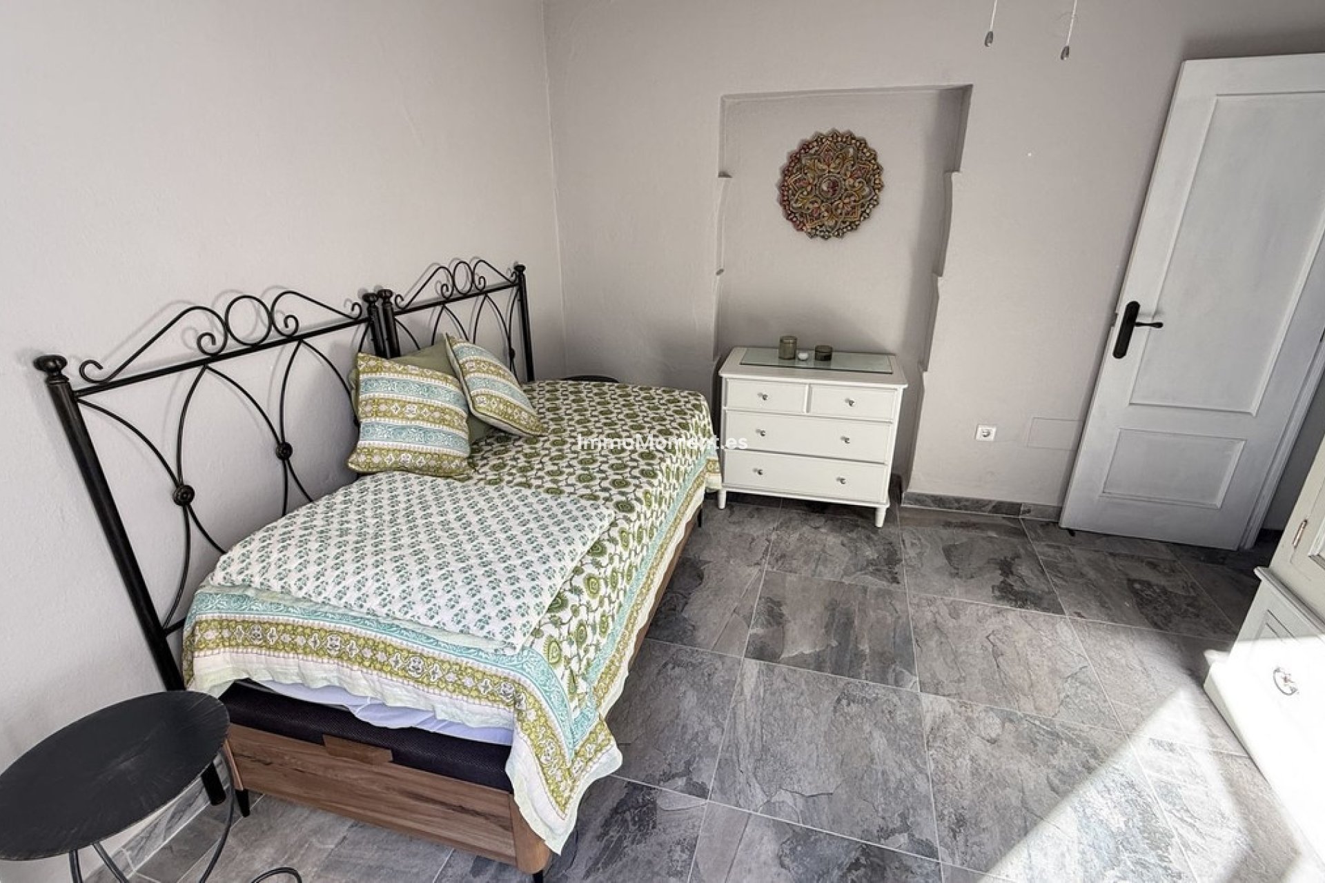 Bestaande woning - Rijtjeshuis - Binnenland  - Alhaurín el Grande Centro