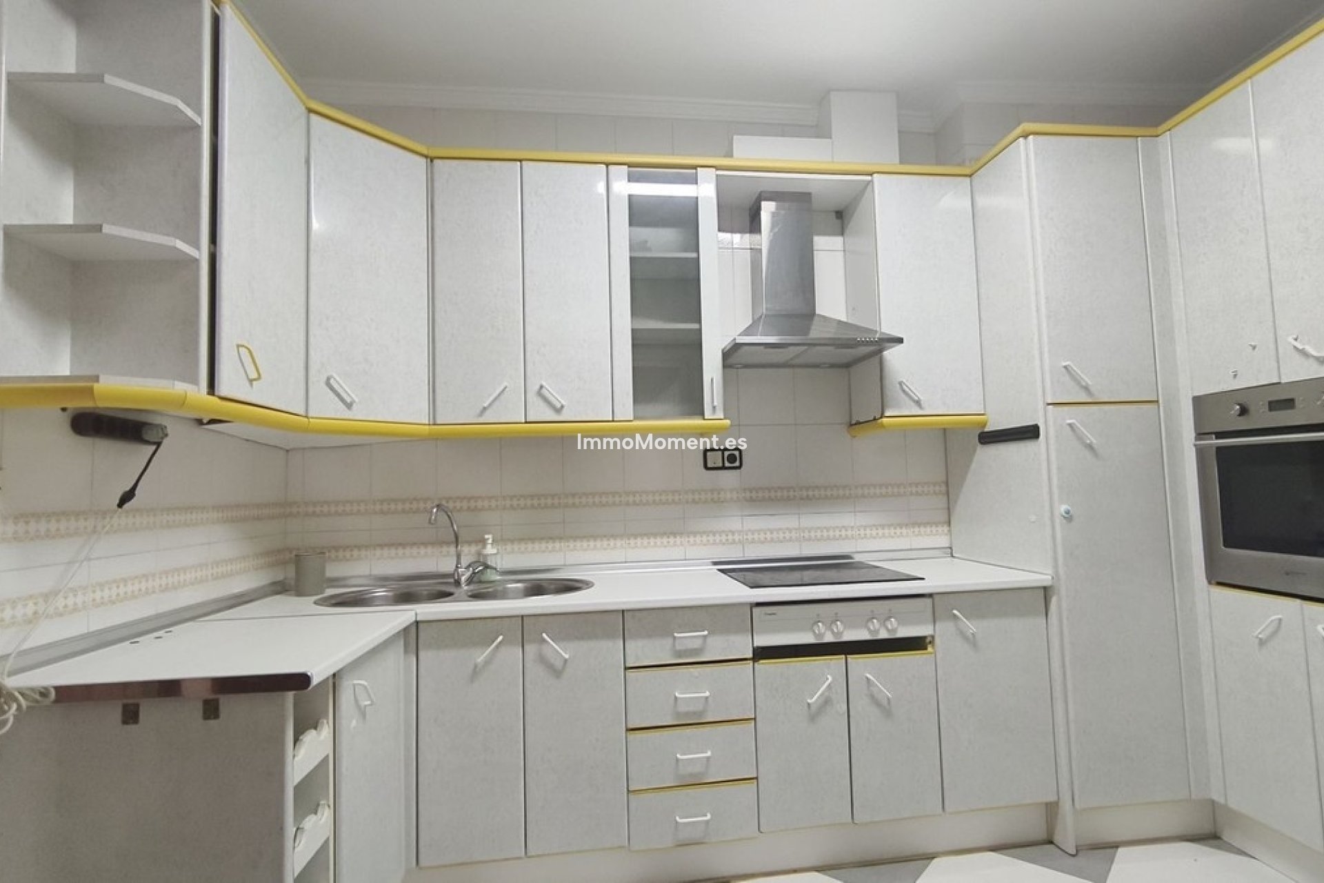 Bestaande woning - Rijtjeshuis - Binnenland  - Alhaurín el Grande Centro