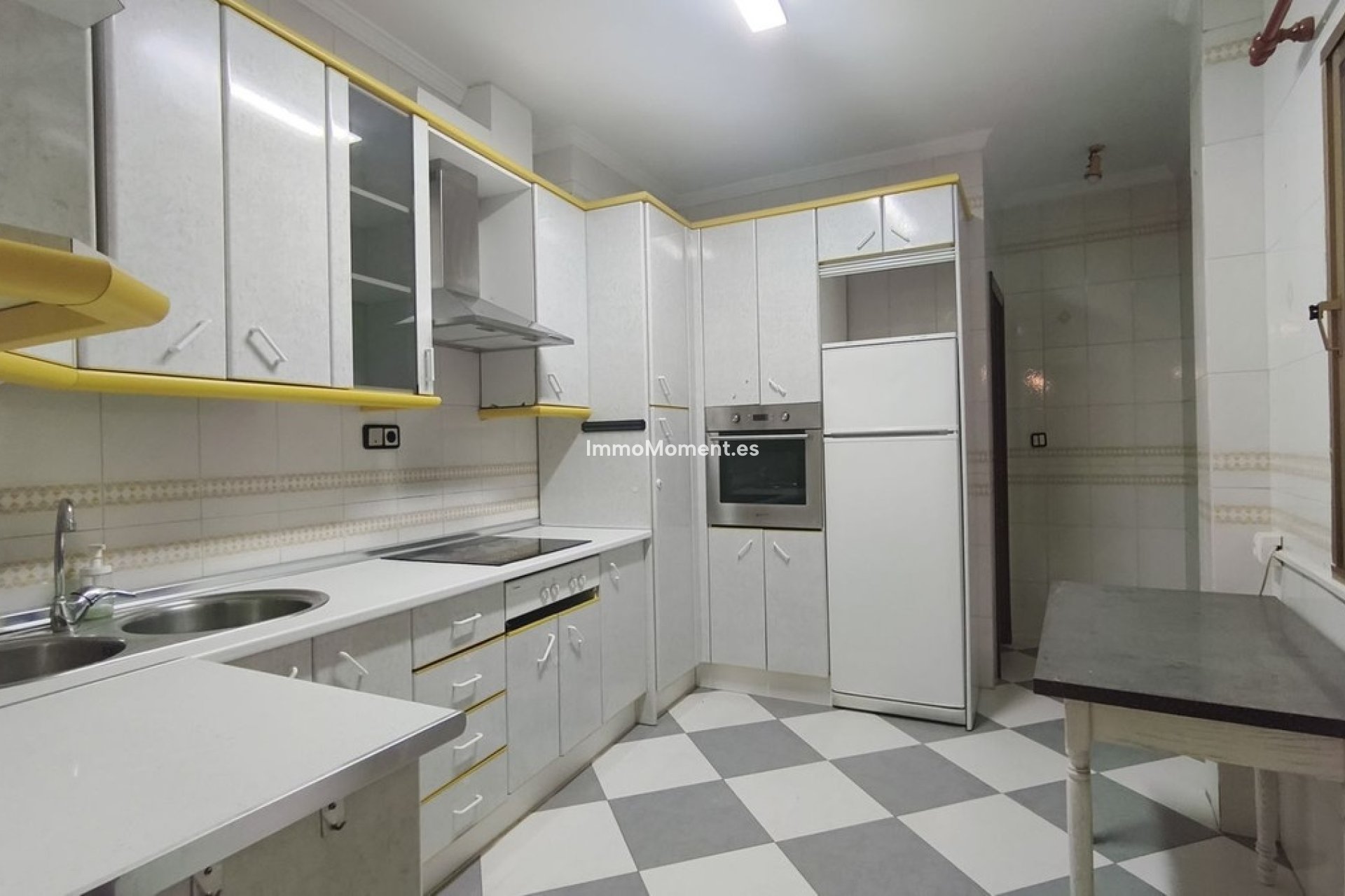 Bestaande woning - Rijtjeshuis - Binnenland  - Alhaurín el Grande Centro