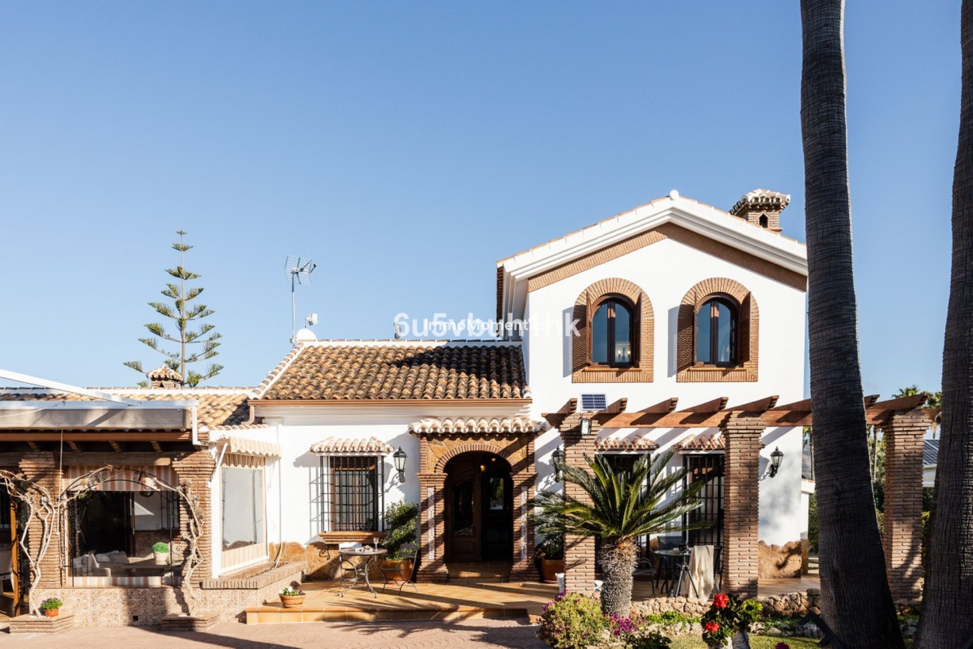 Bestaande woning - Rijtjeshuis - Binnenland  - Alhaurín el Grande Centro