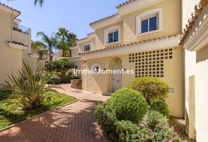 Bestaande woning - Rijtjeshuis - Binnenland  - Alhaurín Golf
