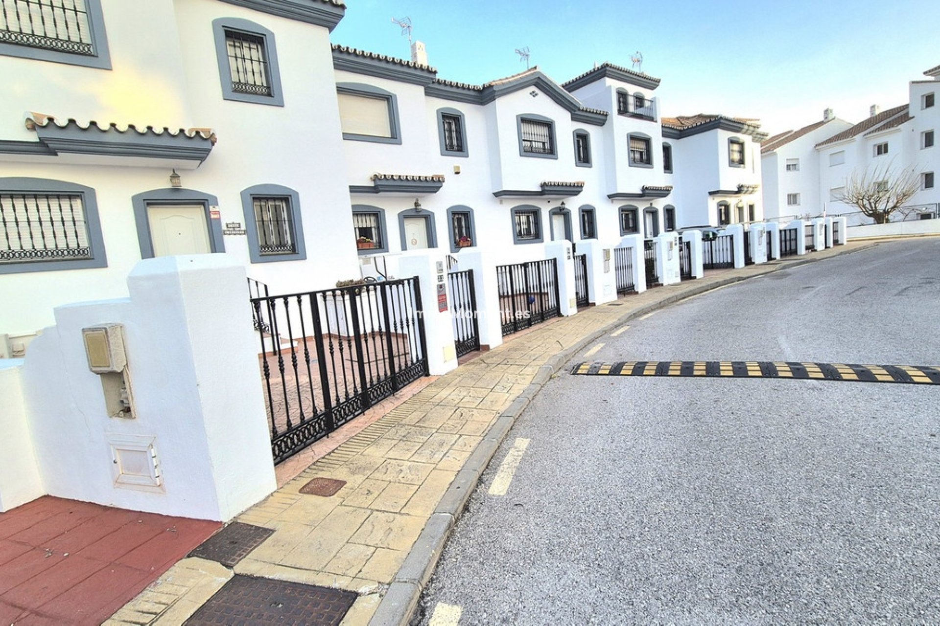 Bestaande woning - Rijtjeshuis - Binnenland  - Alhaurín Golf