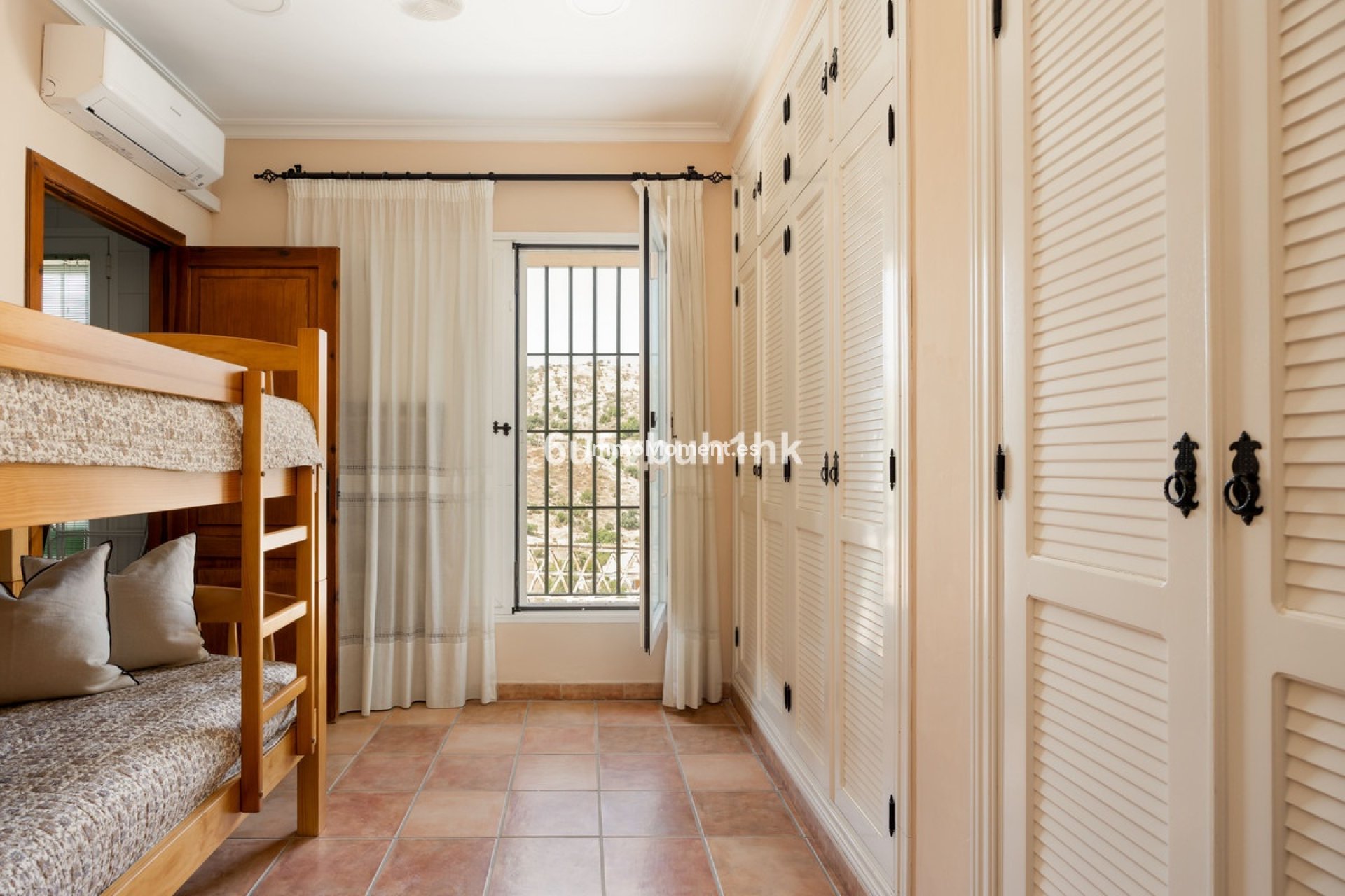 Bestaande woning - Rijtjeshuis - Binnenland  - Almogía