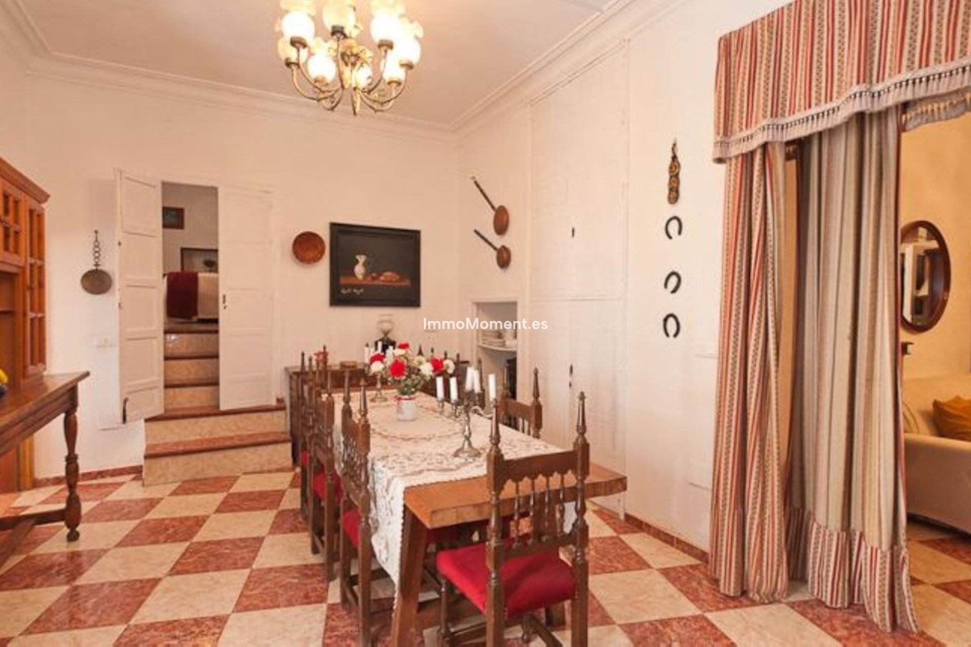 Bestaande woning - Rijtjeshuis - Binnenland  - Alora