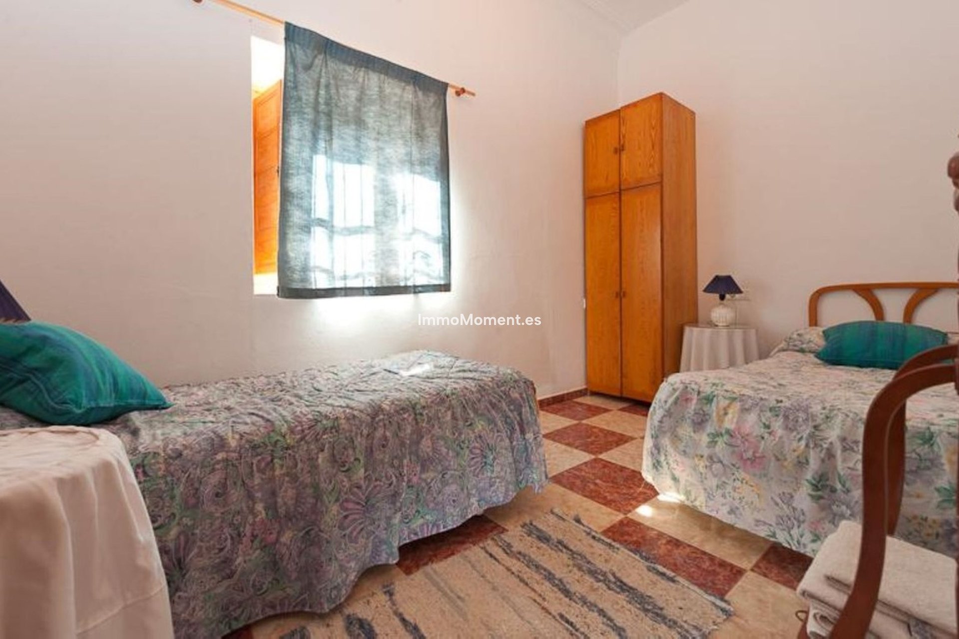 Bestaande woning - Rijtjeshuis - Binnenland  - Alora