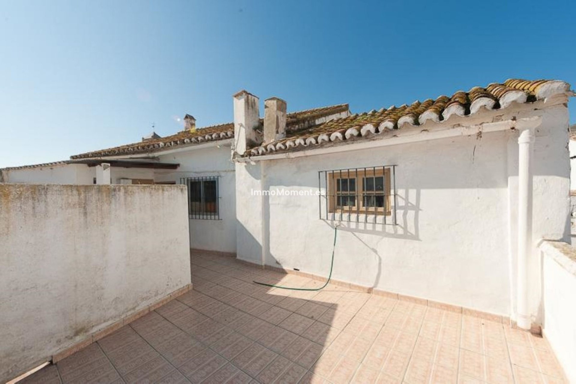 Bestaande woning - Rijtjeshuis - Binnenland  - Alora